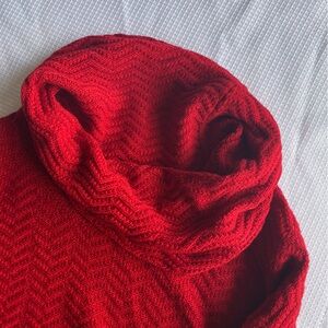 Women’s Red Neck Sweater Winter Size Medium